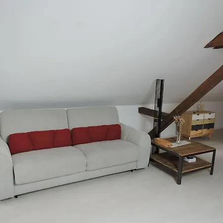 Cosy Proche Centre Кольмар